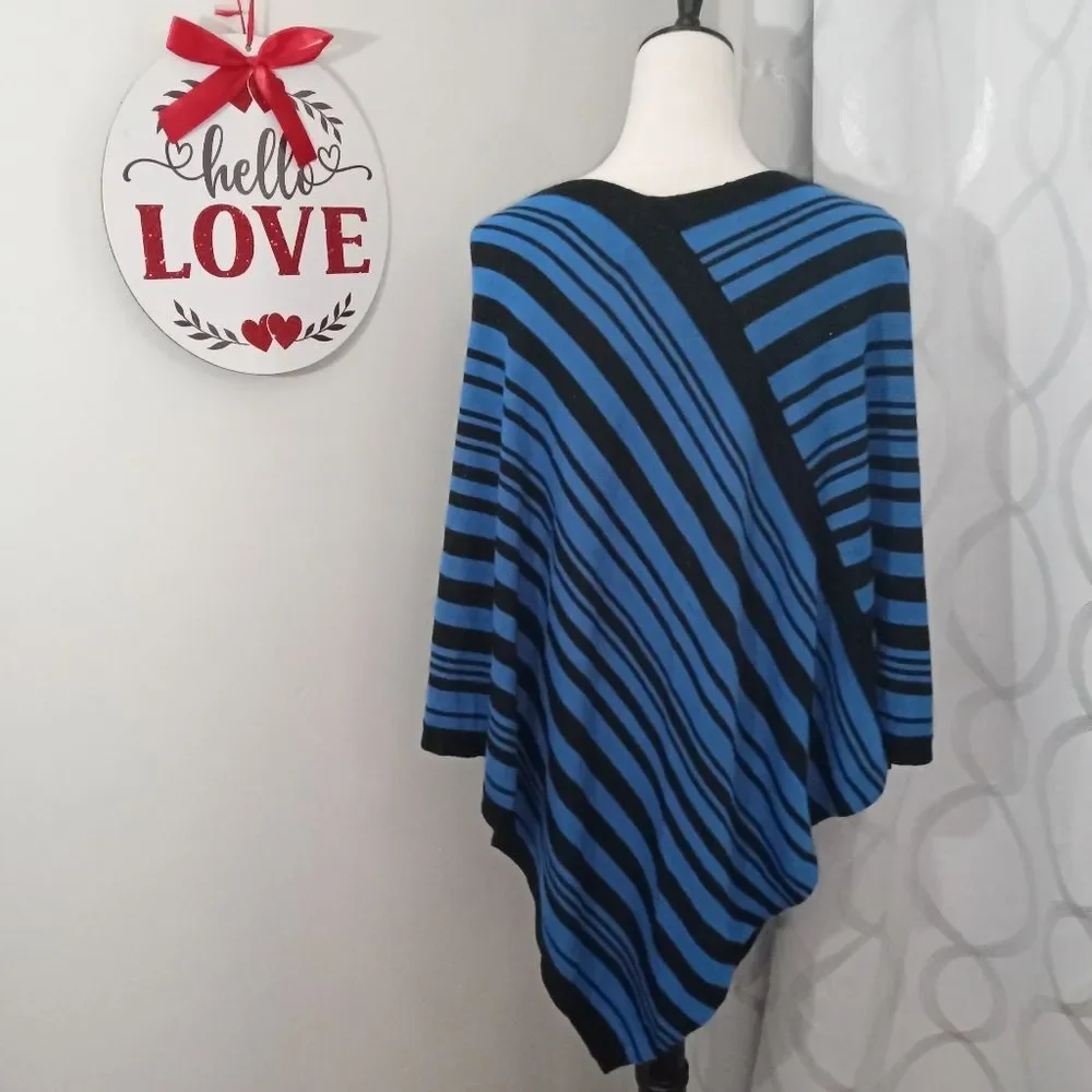 Ellen Tracy Blue and Black Shimmer  Pancho/ Shawl Size M/l
